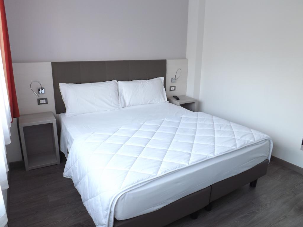 Hotel Ariston Bolzano Esterno foto