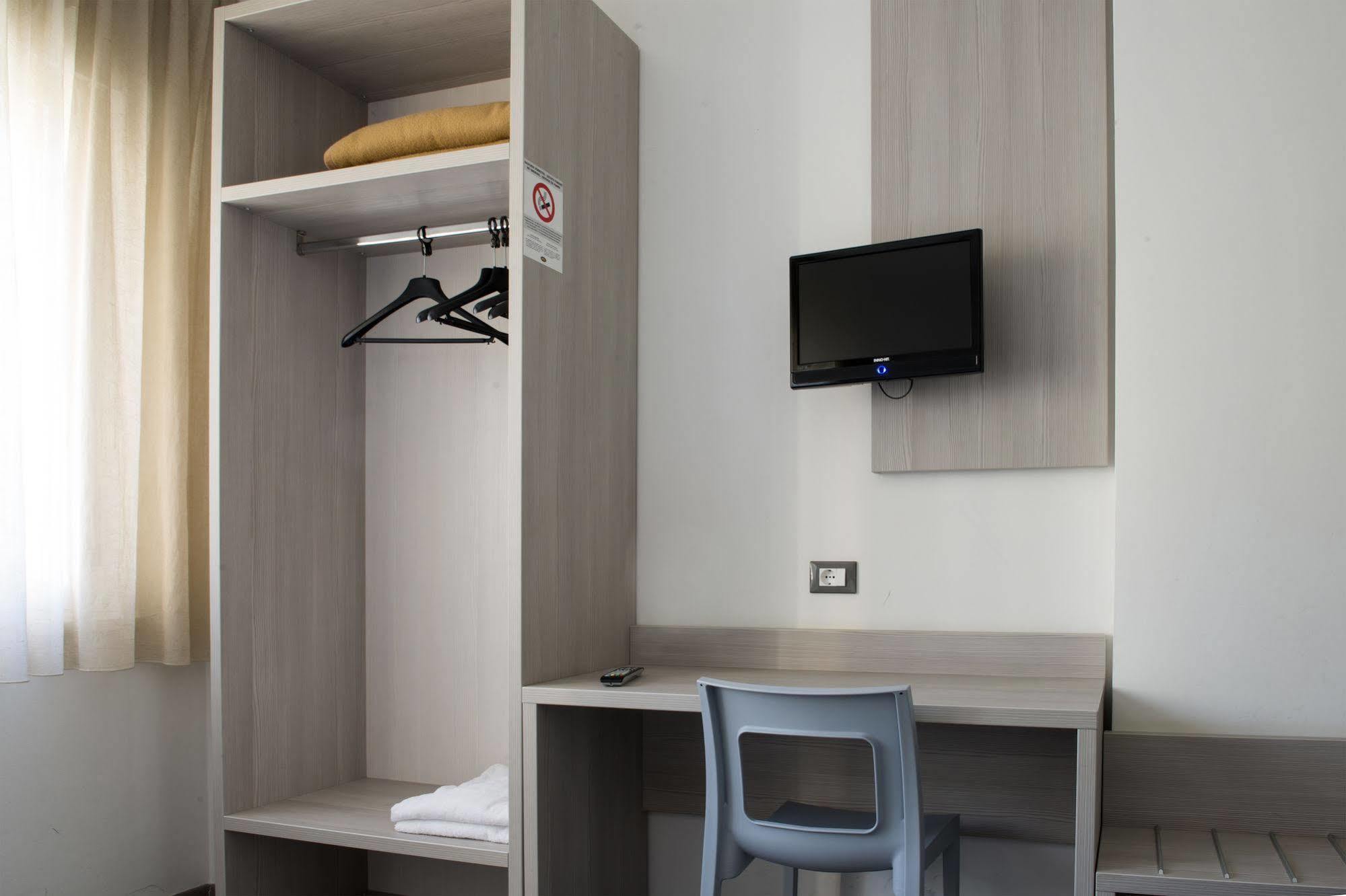 Hotel Ariston Bolzano Esterno foto
