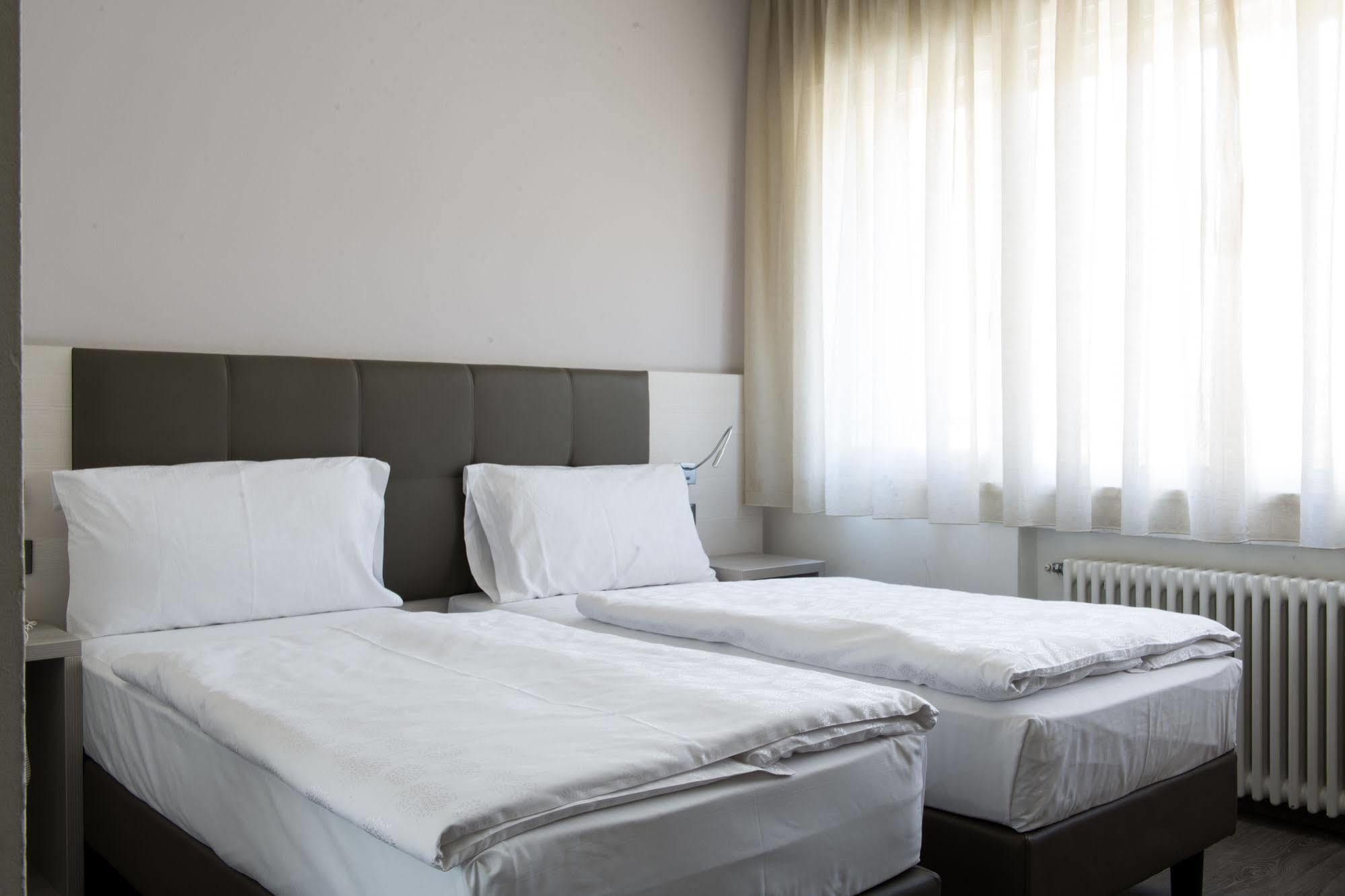 Hotel Ariston Bolzano Esterno foto