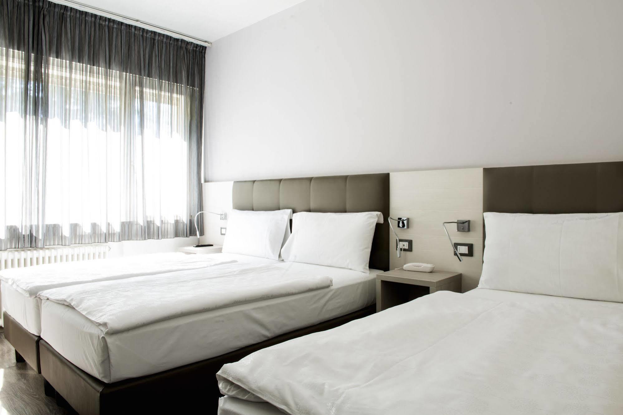 Hotel Ariston Bolzano Esterno foto