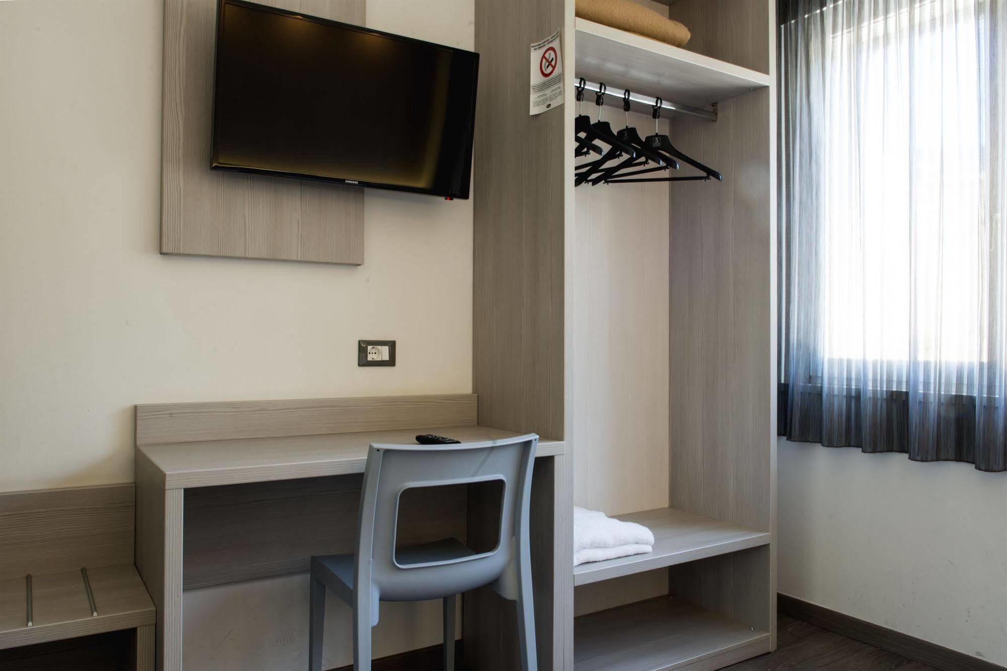 Hotel Ariston Bolzano Esterno foto
